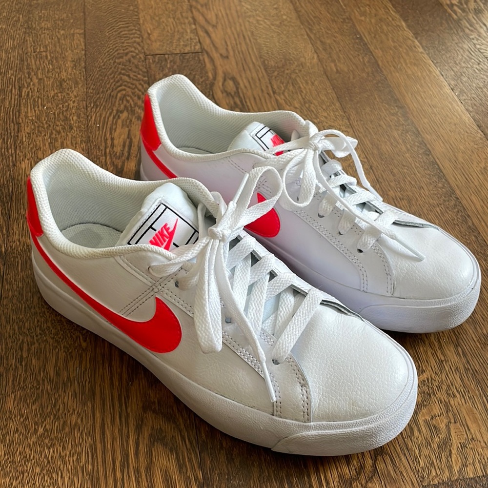 Nike sneakers court royale coral/pink size 7